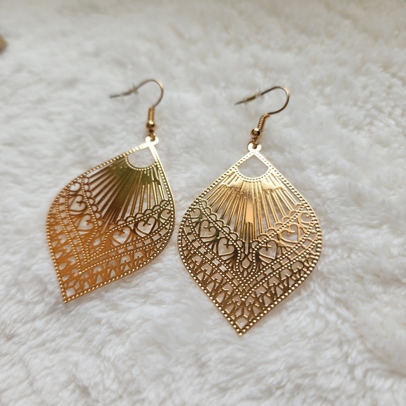 Filigree Earrings - Picture 2 of 11